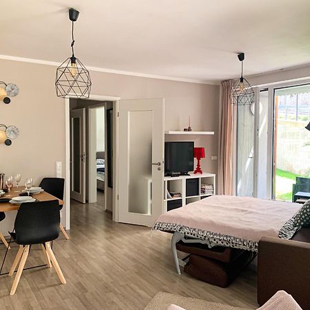 Jezerni Apartman S Terasou A Saunou V Lakepark Residence 도크시 외부 사진