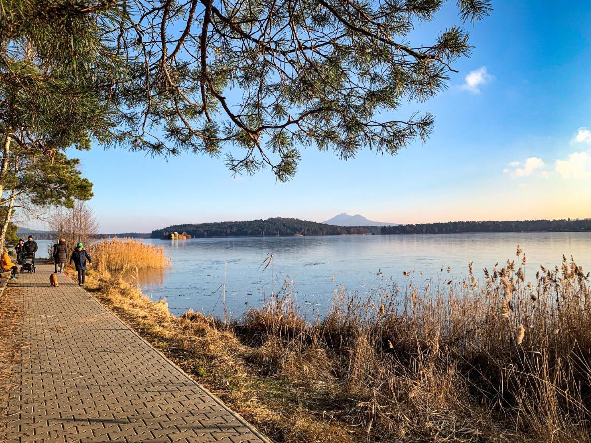 Jezerni Apartman S Terasou A Saunou V Lakepark Residence 도크시 외부 사진