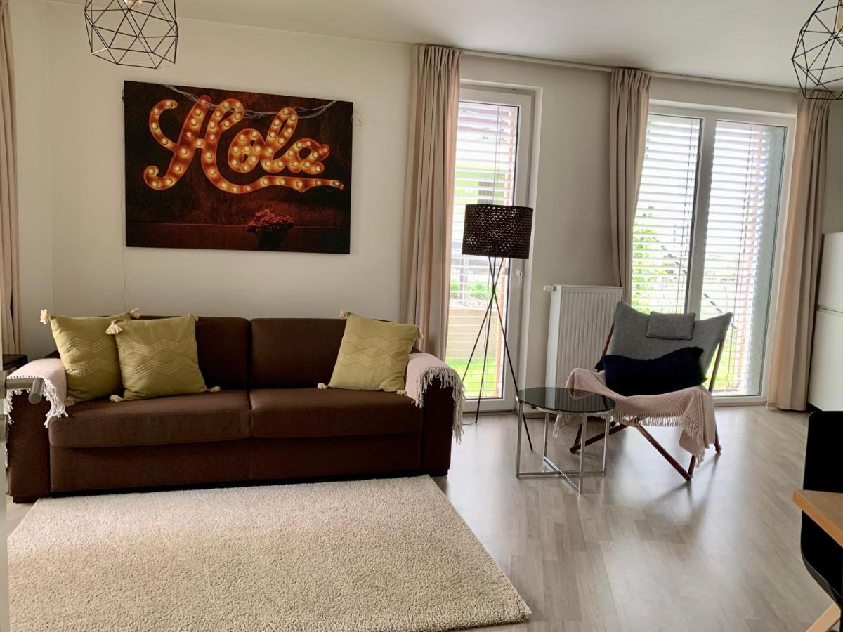 Jezerni Apartman S Terasou A Saunou V Lakepark Residence 도크시 외부 사진