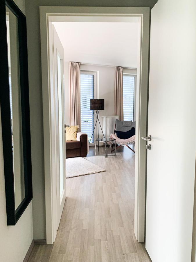 Jezerni Apartman S Terasou A Saunou V Lakepark Residence 도크시 외부 사진