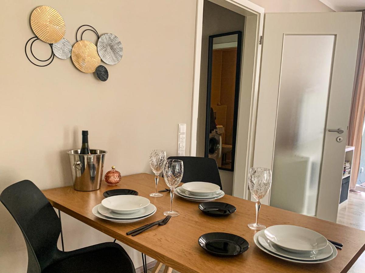 Jezerni Apartman S Terasou A Saunou V Lakepark Residence 도크시 외부 사진
